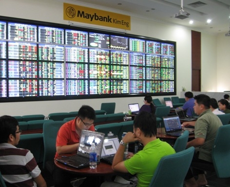 Maybank Kim Eng "Đào tạo kiến thức đầu tư chứng khoán"